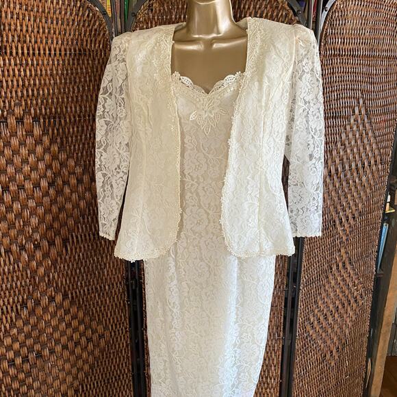 Size XS-S//Vintage 90s Spaghetti Strap Lace Wedding Dress - Picture 8 of 9
